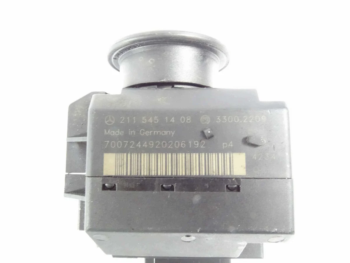 Contactslot Mercedes E-klasse W211 A2115451408