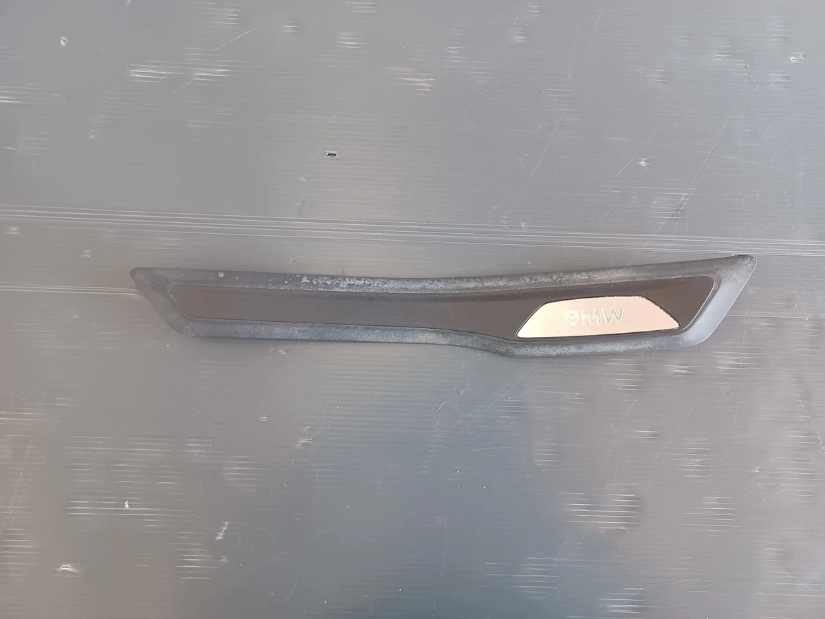Cache seuil droit arrière BMW F30 F31 7263314