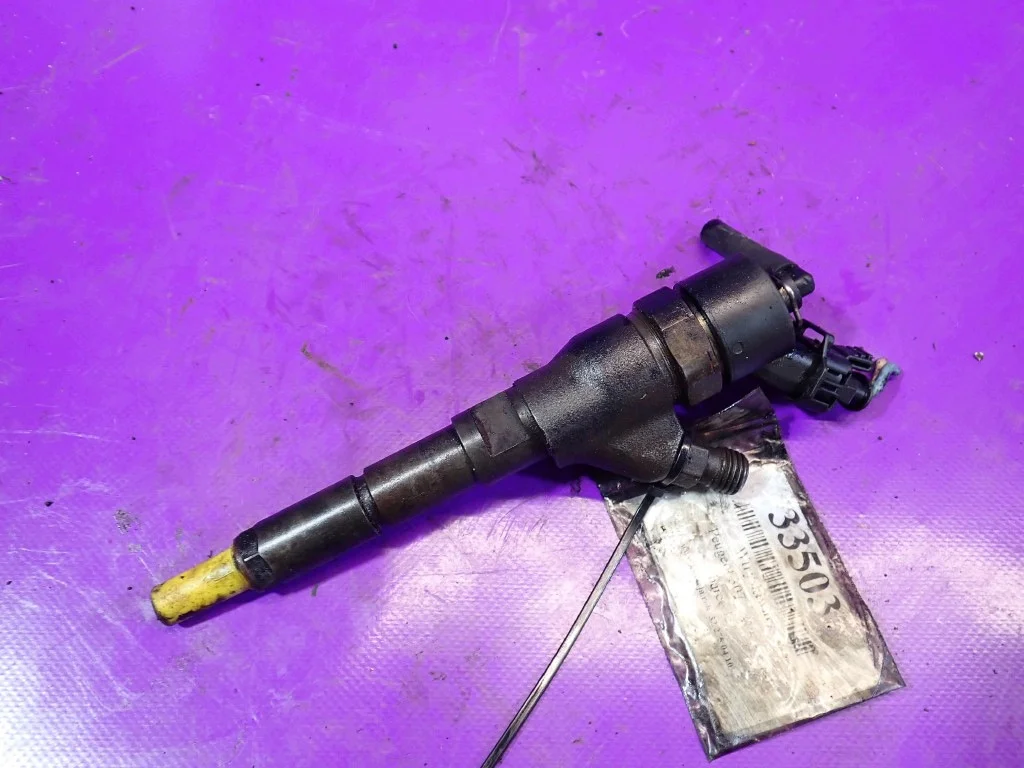 Injecteur Peugeot 307 9641742880