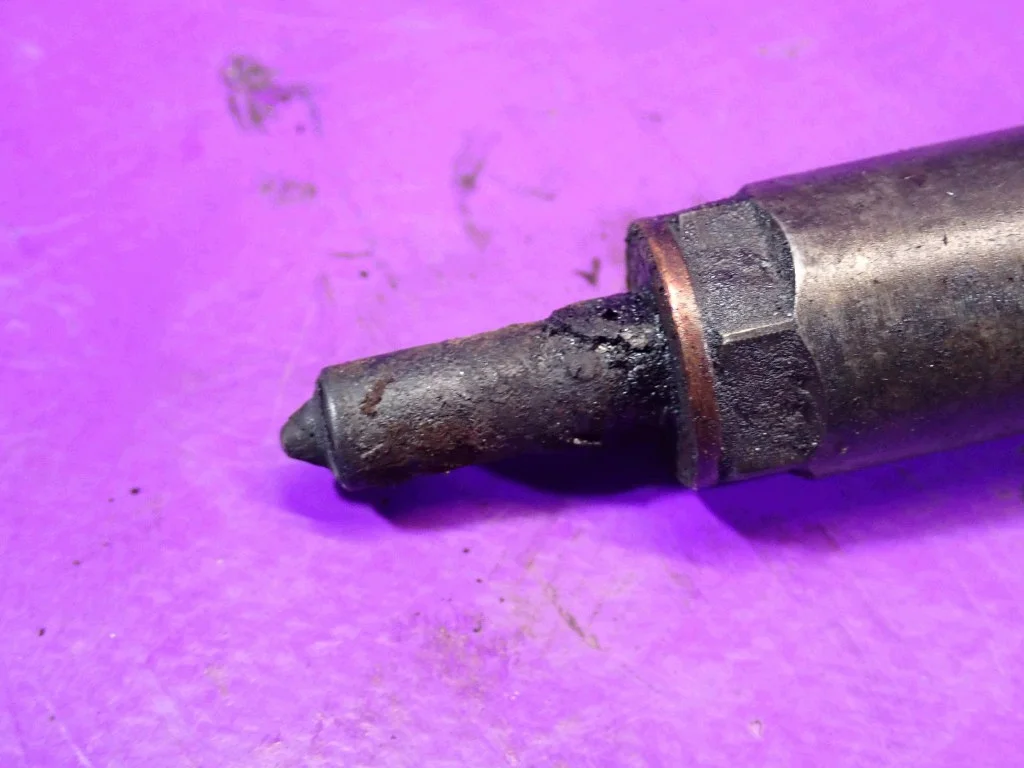 Injecteur Peugeot 307 9641742880