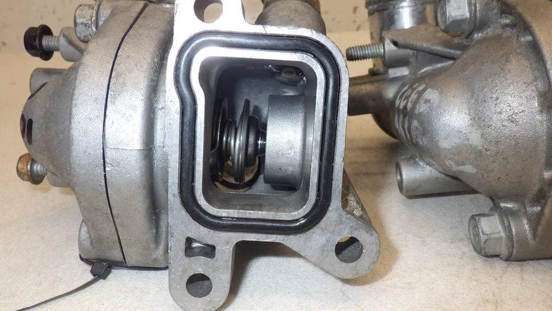 Termostathus Kia Ceed 1.6 CRDI 25650-2A400 image 6