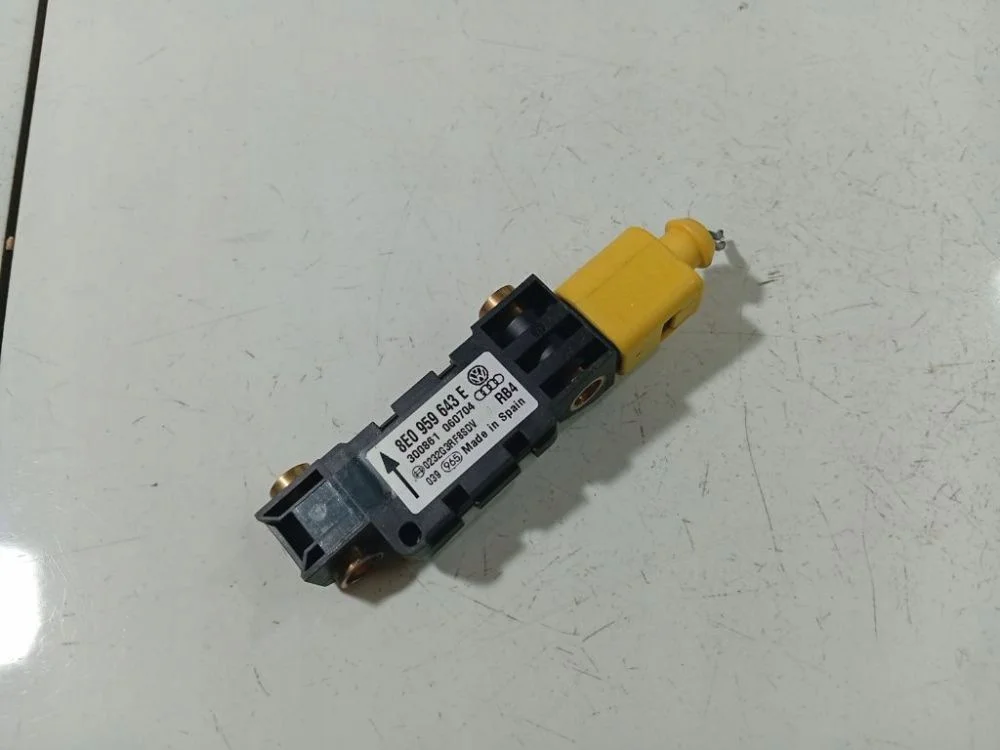 Sensor Airbag Audi A4 8E0959643E 2004 2.0L image 4