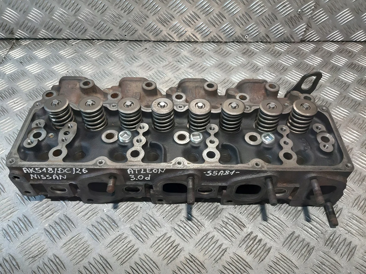 Testata Nissan Atleon 3.0D