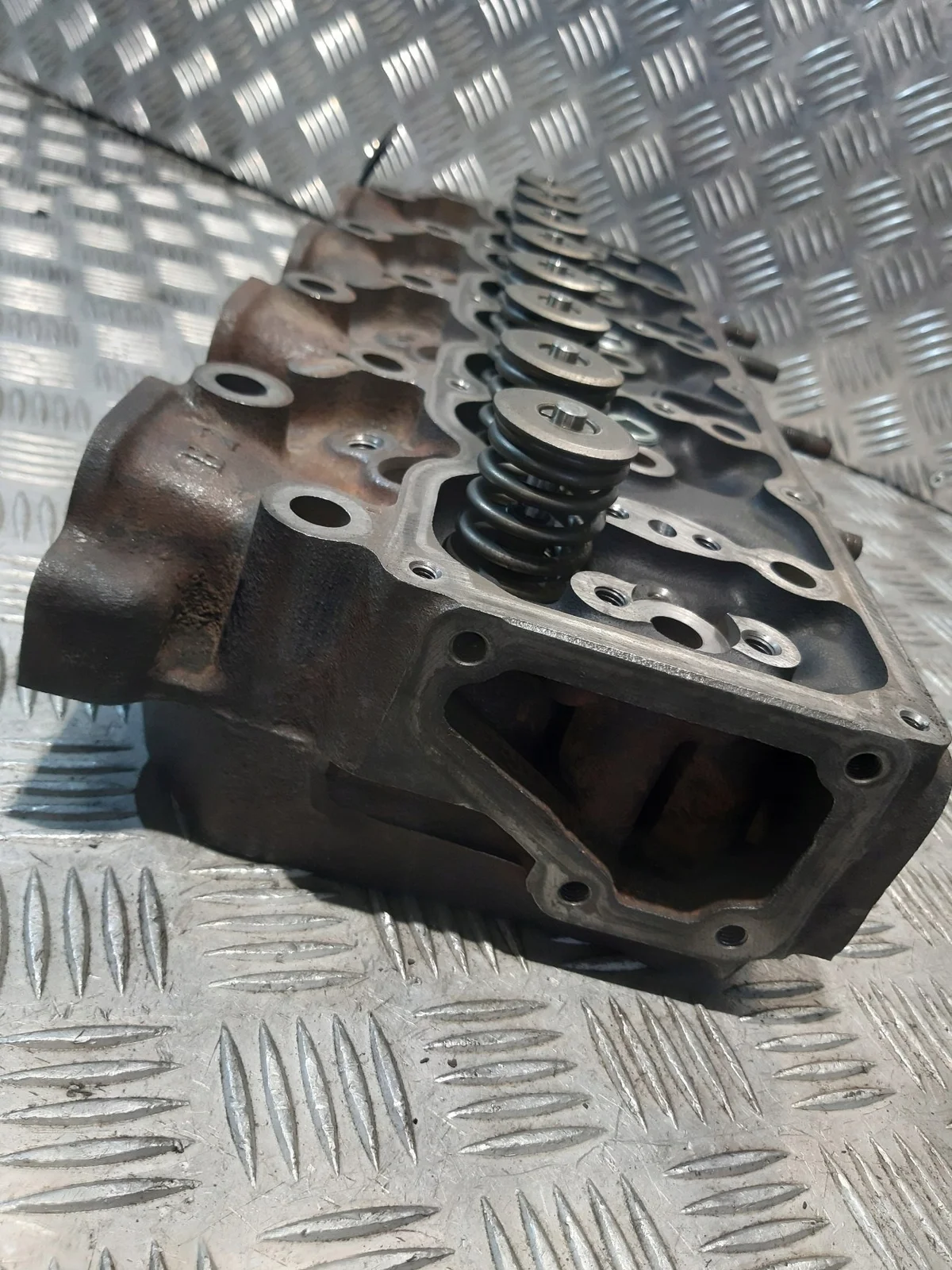Nissan Atleon Sylinterinkansi image 10
