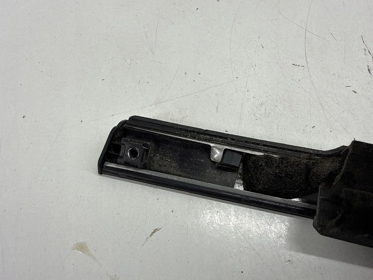 Dodge Charger Dichtung Heckfenster 57010350AC image 6