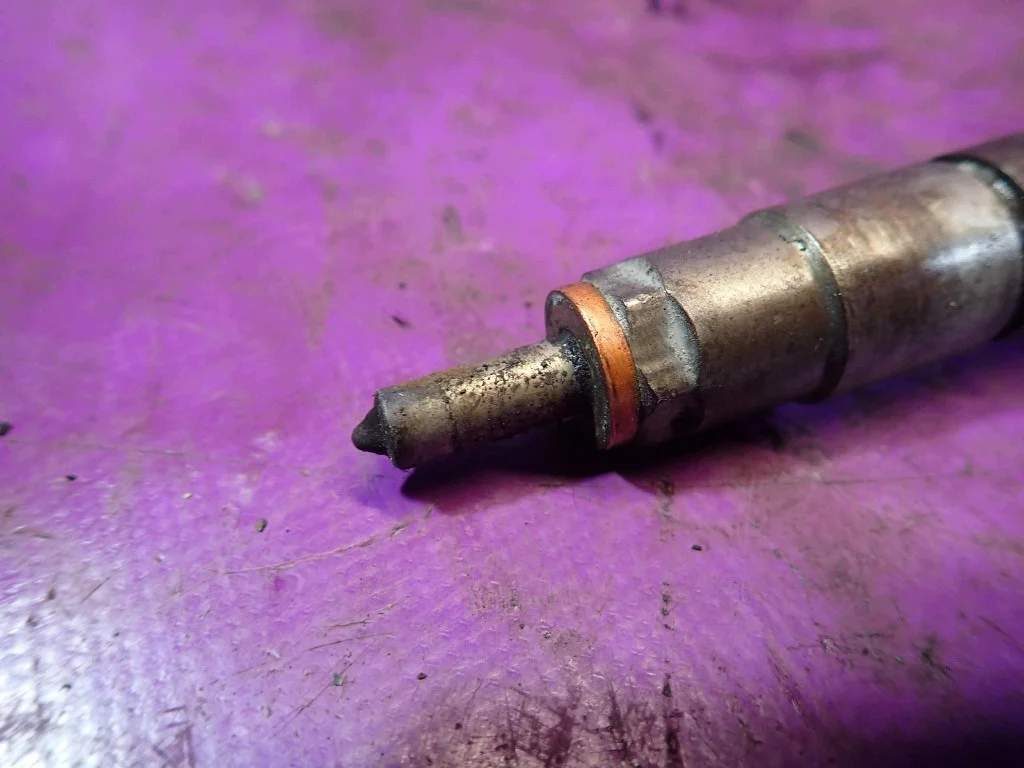 Injecteur Renault Laguna 1.9 dCi 7700111014
