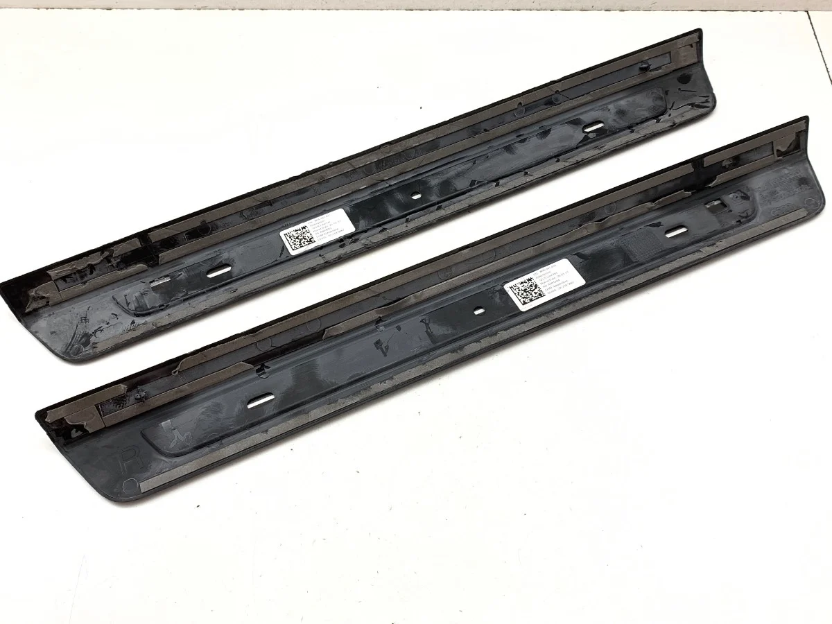 Audi Q5 FY Sierlijst dorpel voor 80A947417