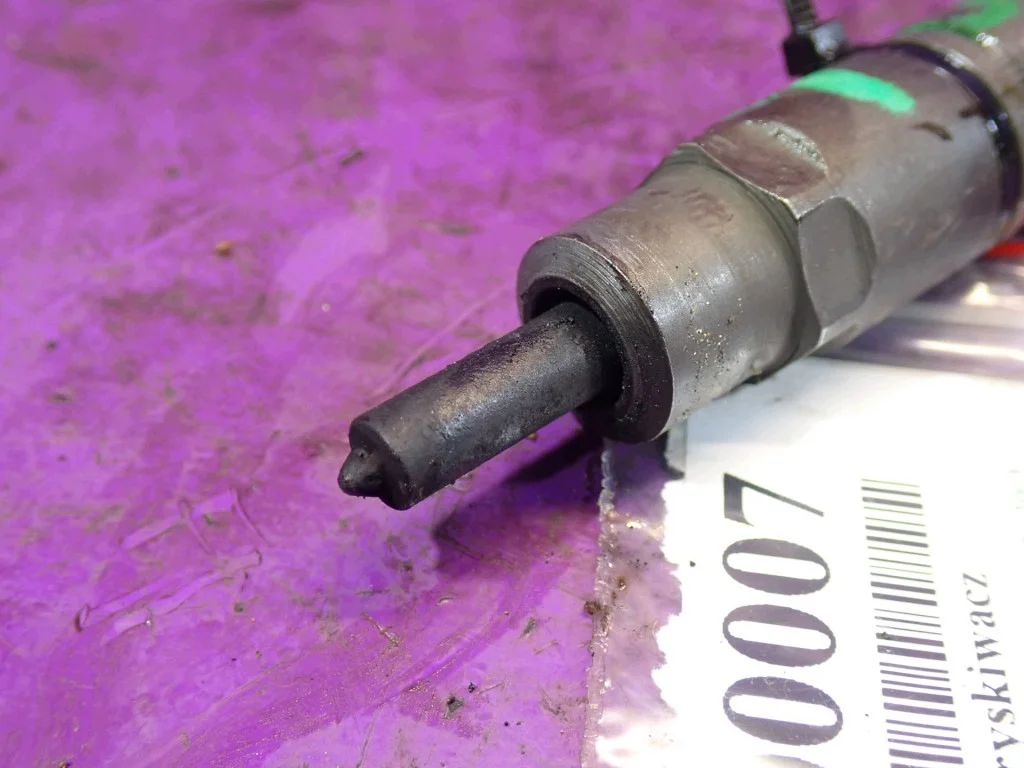 Injecteur Renault Master II 2.2 dCi 0432193757