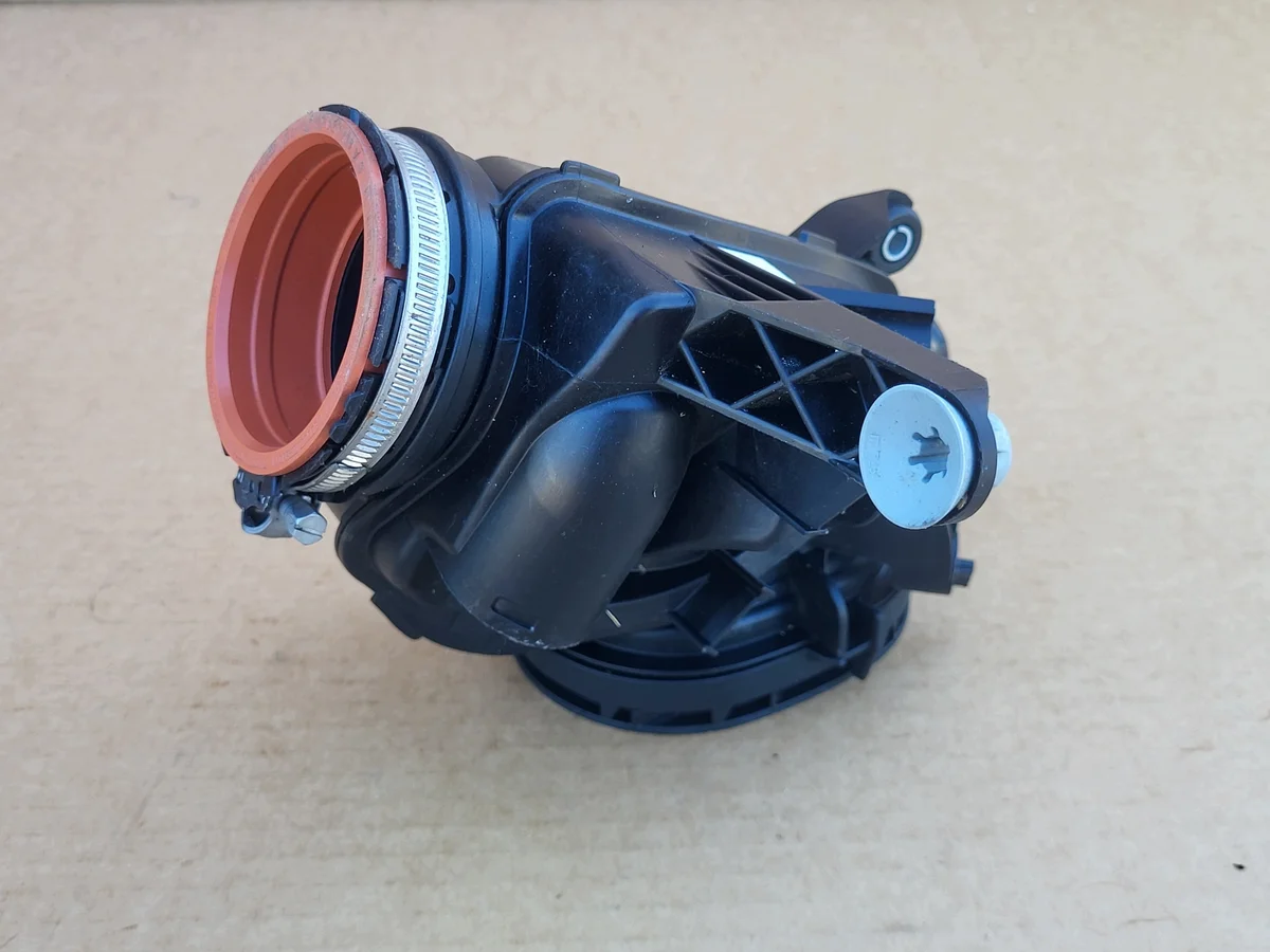 Mercedes-Benz Luftansaugrohr A6540905901