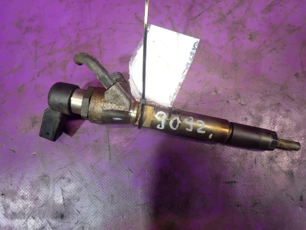 Injecteur Renault Megane 8200903034