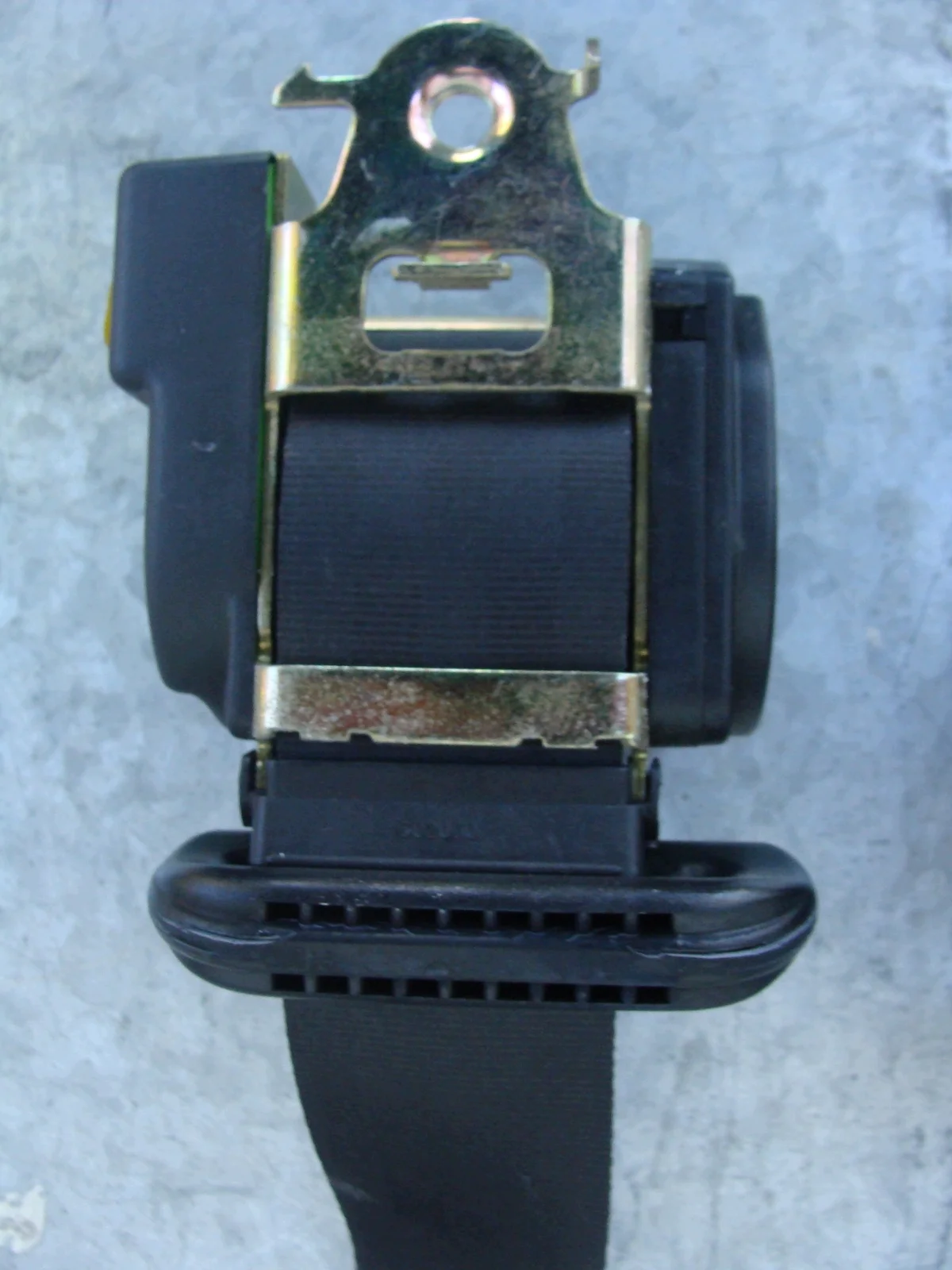 Ceinture de sécurité arrière Peugeot 206 9637809877