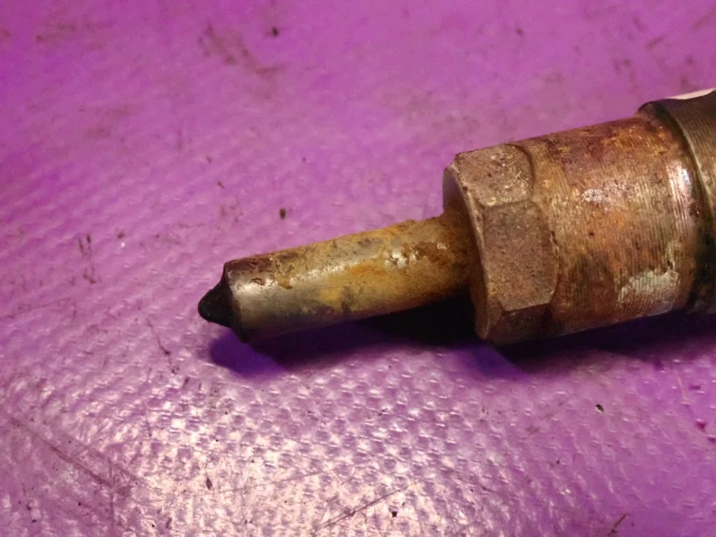 Injecteur Renault Scenic I 1.9 dCi 0445110021