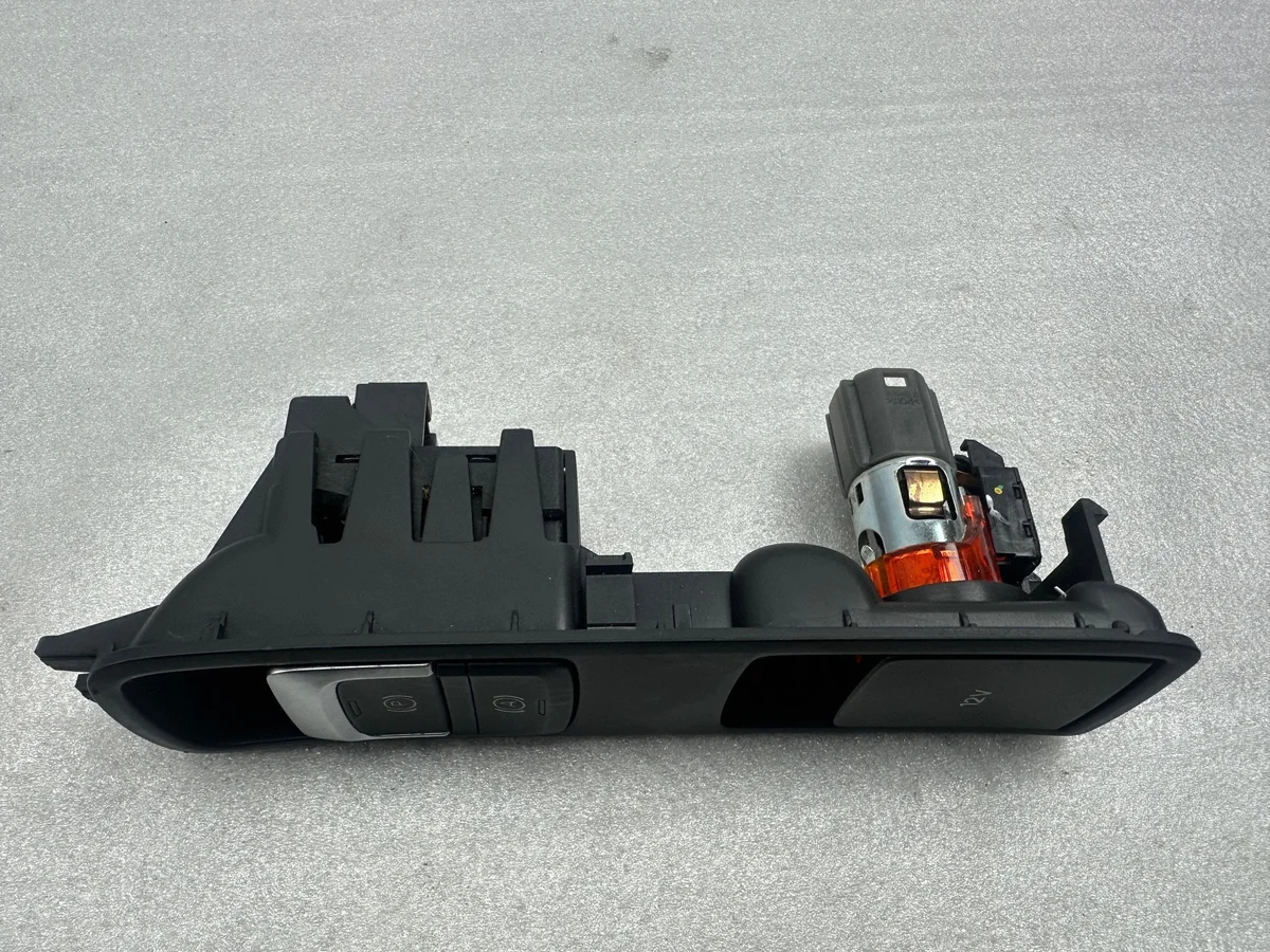 Audi RS Q3 12V Socket Front 8U2863349B