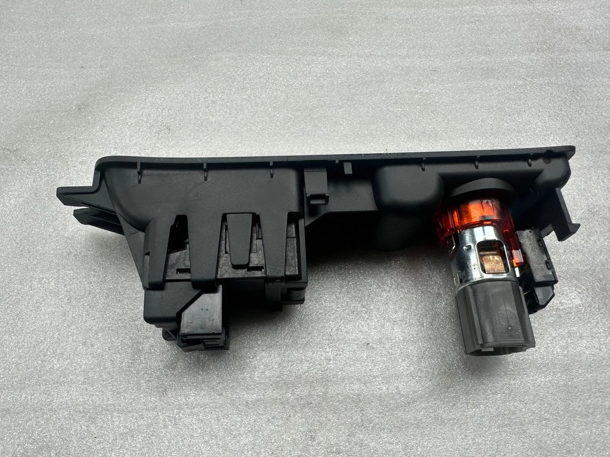 Conector 12V Audi RS Q3 8U2863349B image 3
