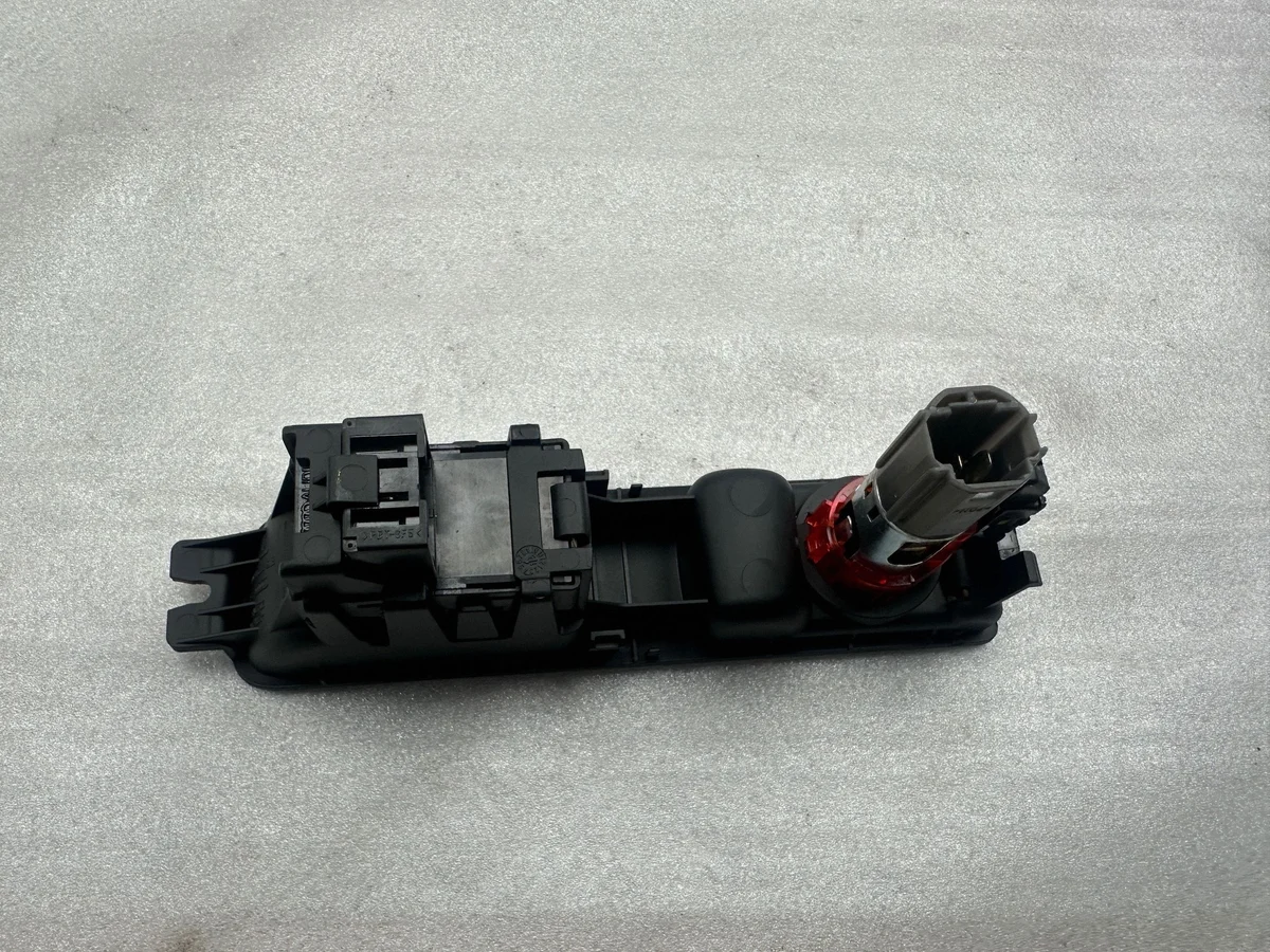 Conector 12V Audi RS Q3 8U2863349B image 4