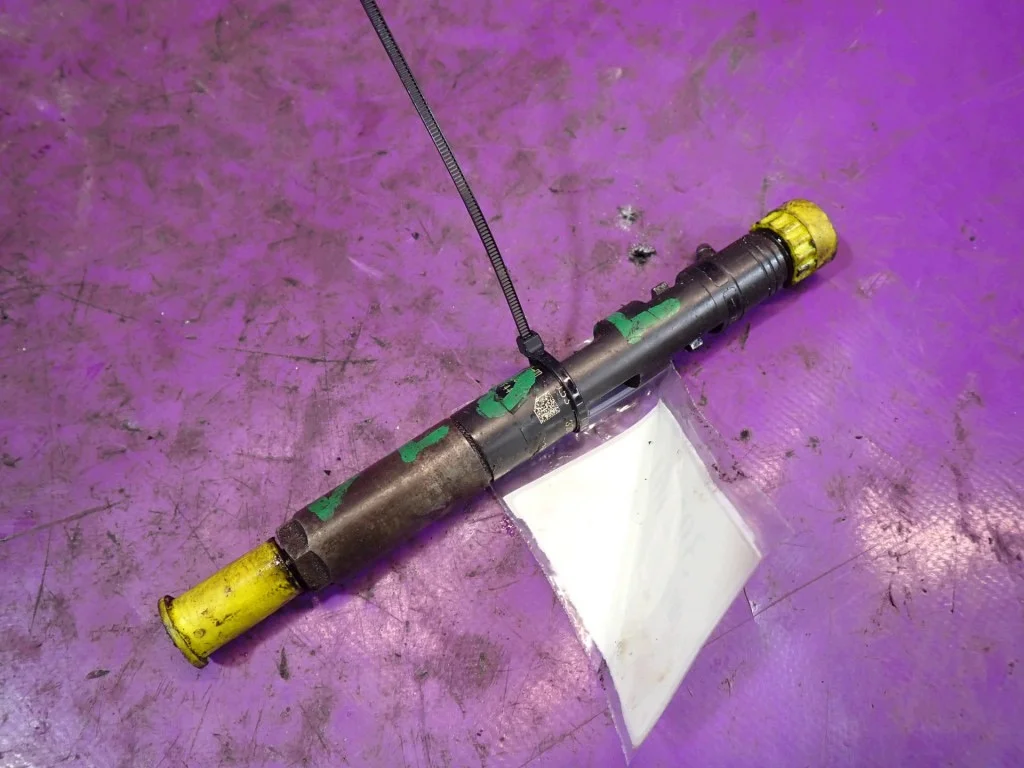 Brandstofinjector Renault Scenic II 1.5 dCi 8200240244