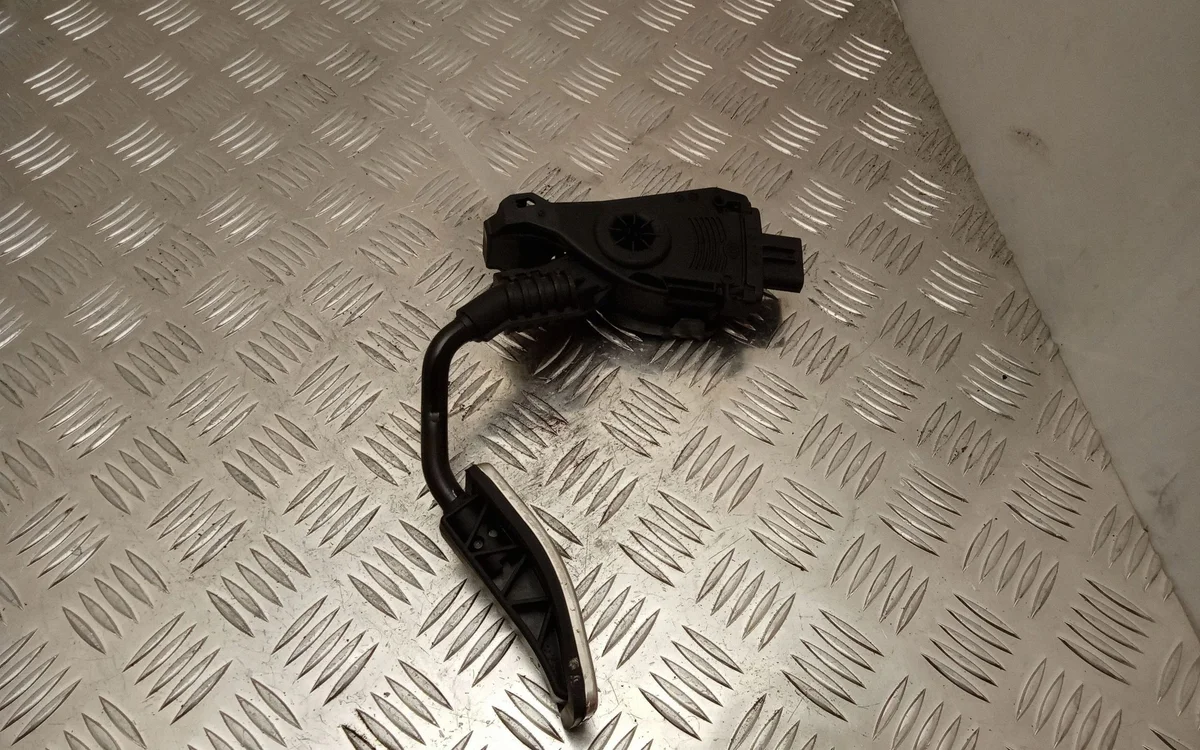 Gaspedal Audi A8 S8 D4 4H2723523A