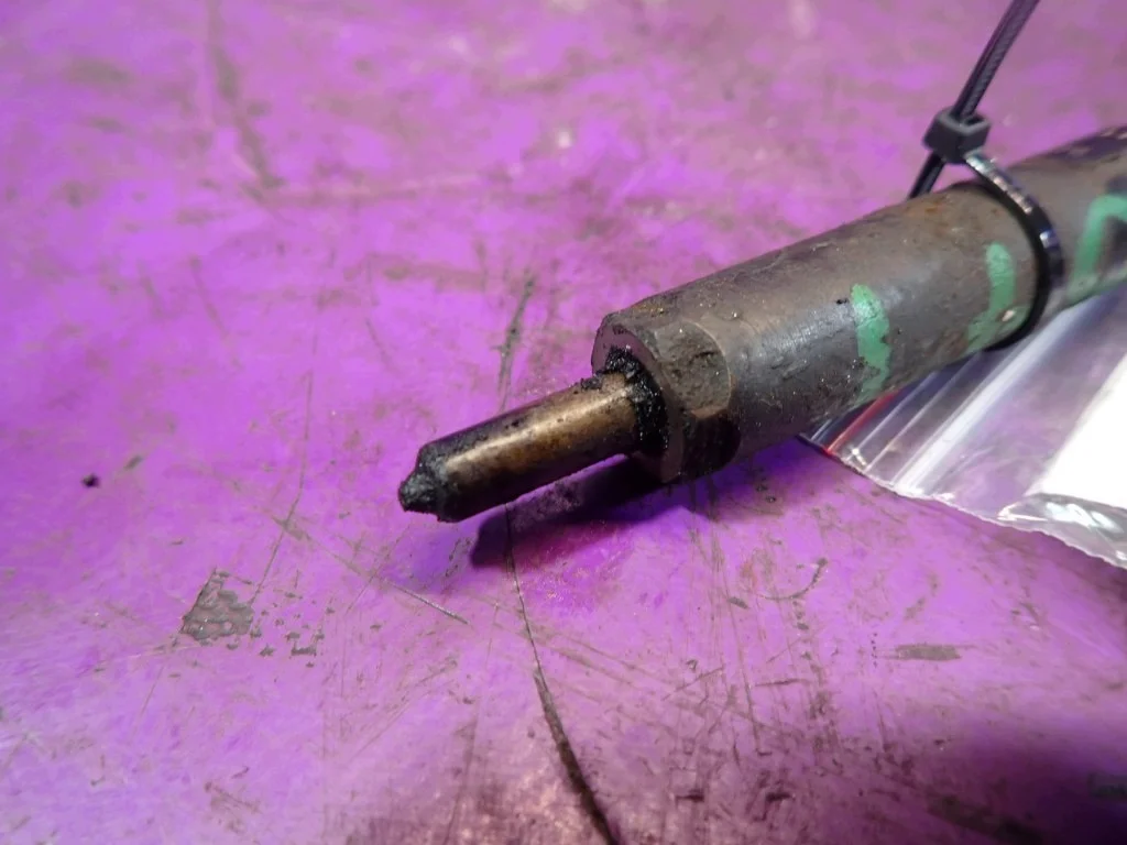Injecteur Renault Scenic II 1.5 dCi 8200240244 Delphi