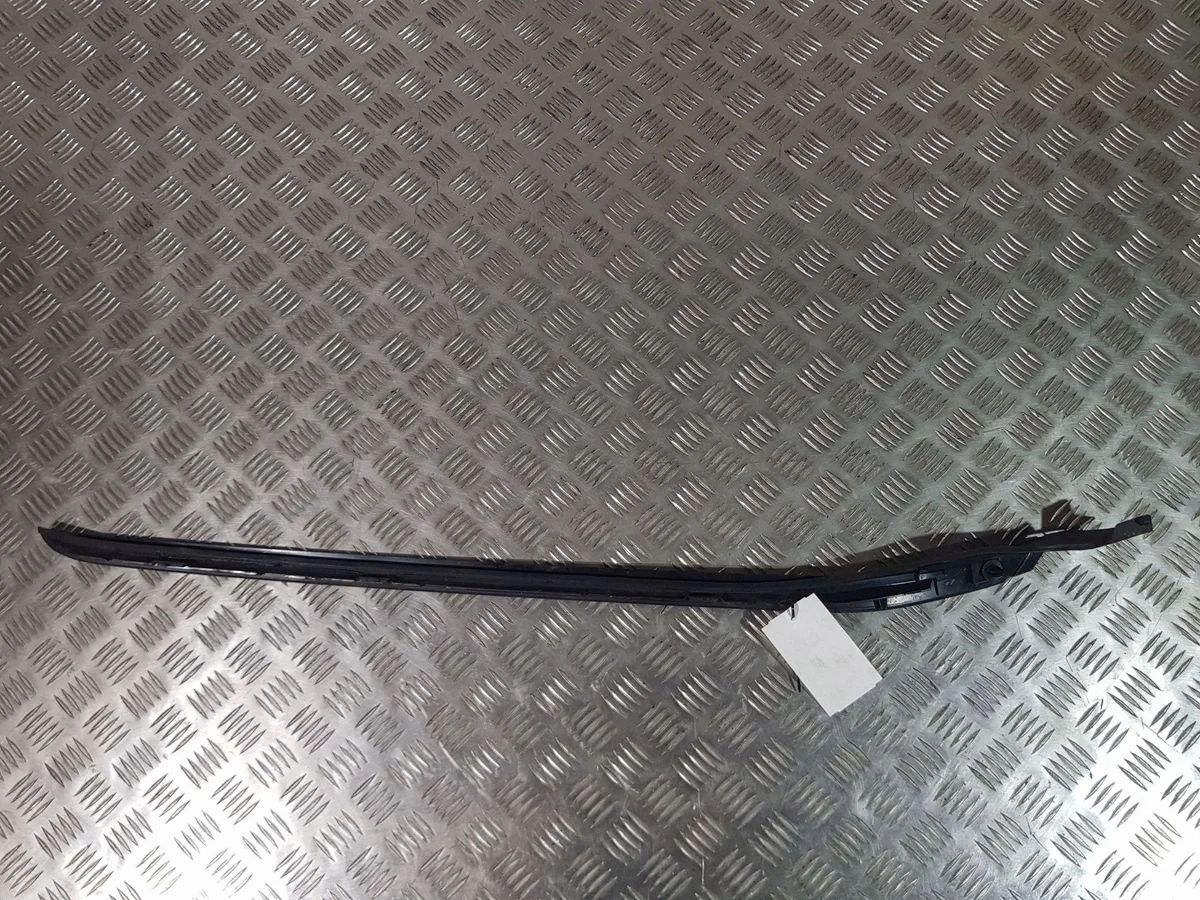 Lexus RX 450H Windshield Trim Strip UTO6353