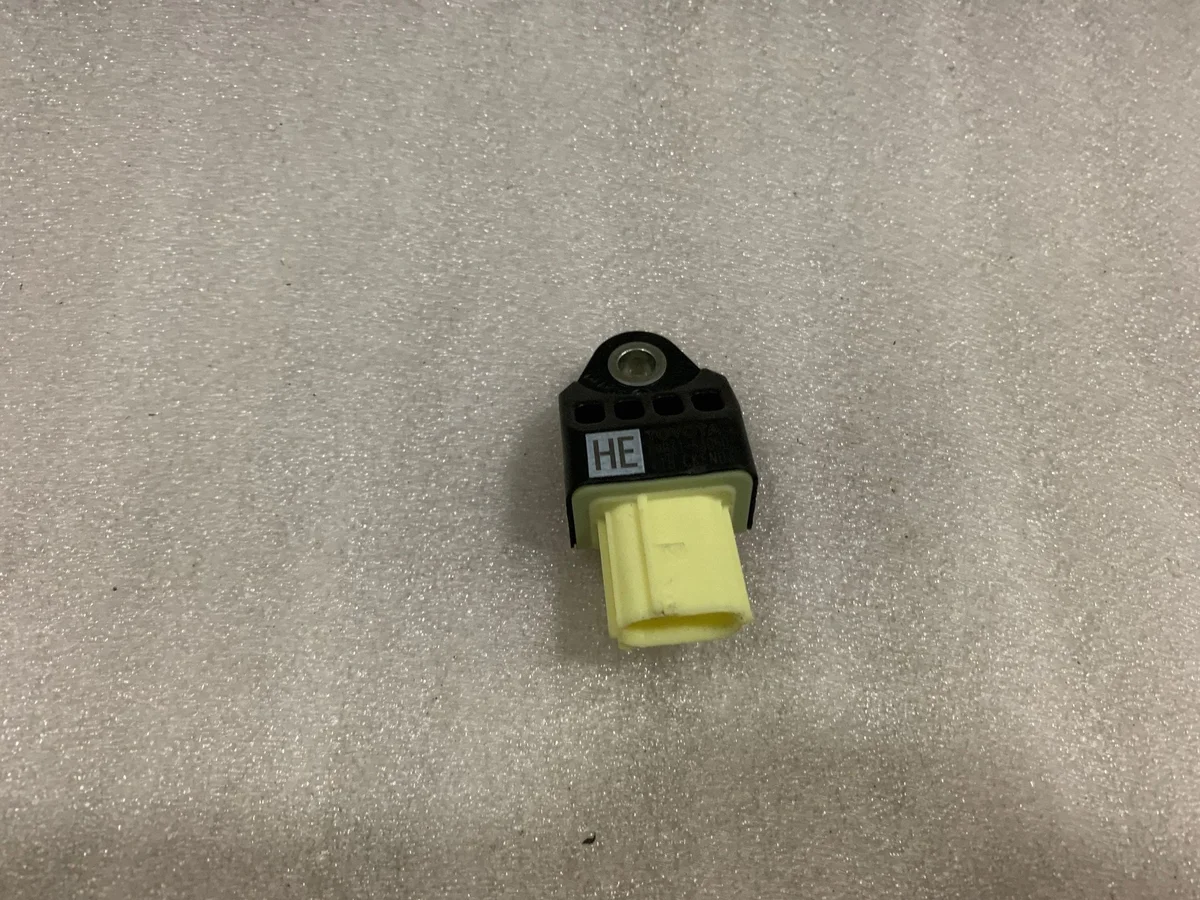Sensor de impacto Lexus IS III XE30 8983153050