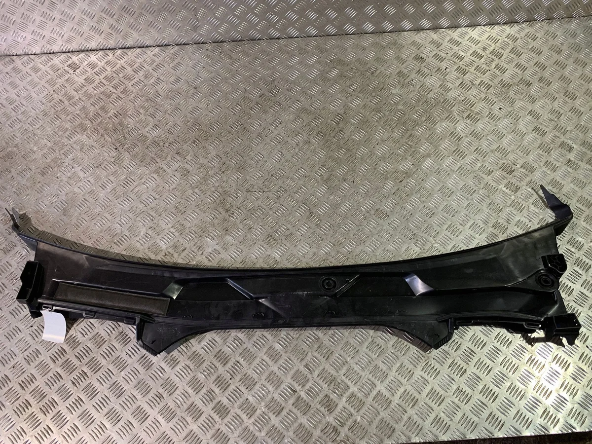 Främre vindrutetorkarinfästning BMW 7 G11 G12 7357241
