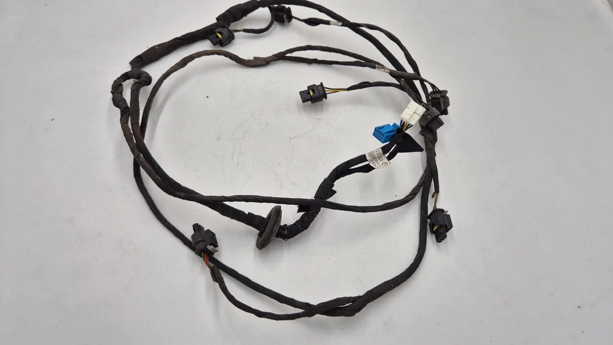 Faisceau capteurs parking arrière Mercedes W205 A2055402500