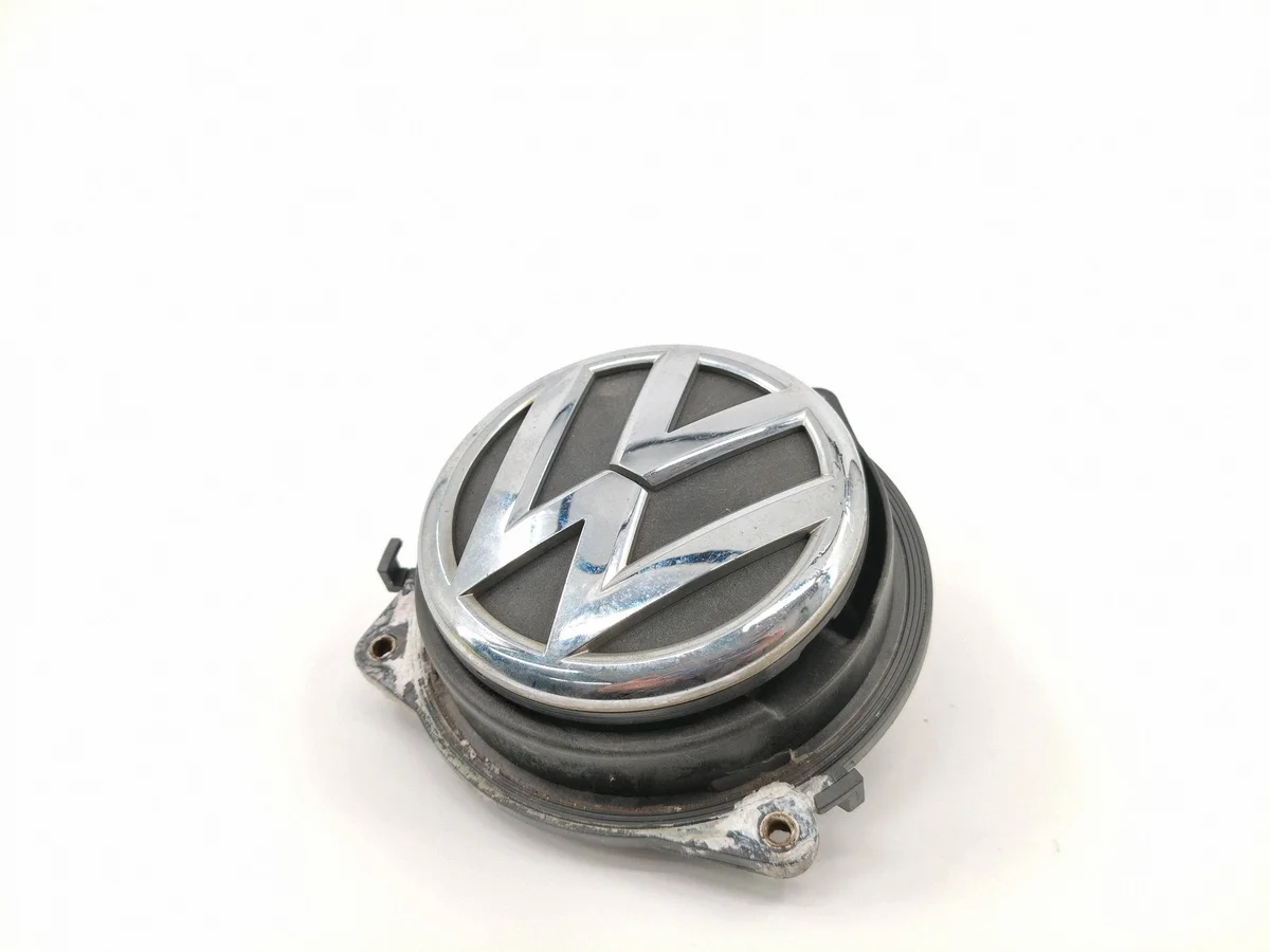 Volkswagen Golf VI Handle Emblem Lock 6R0827469