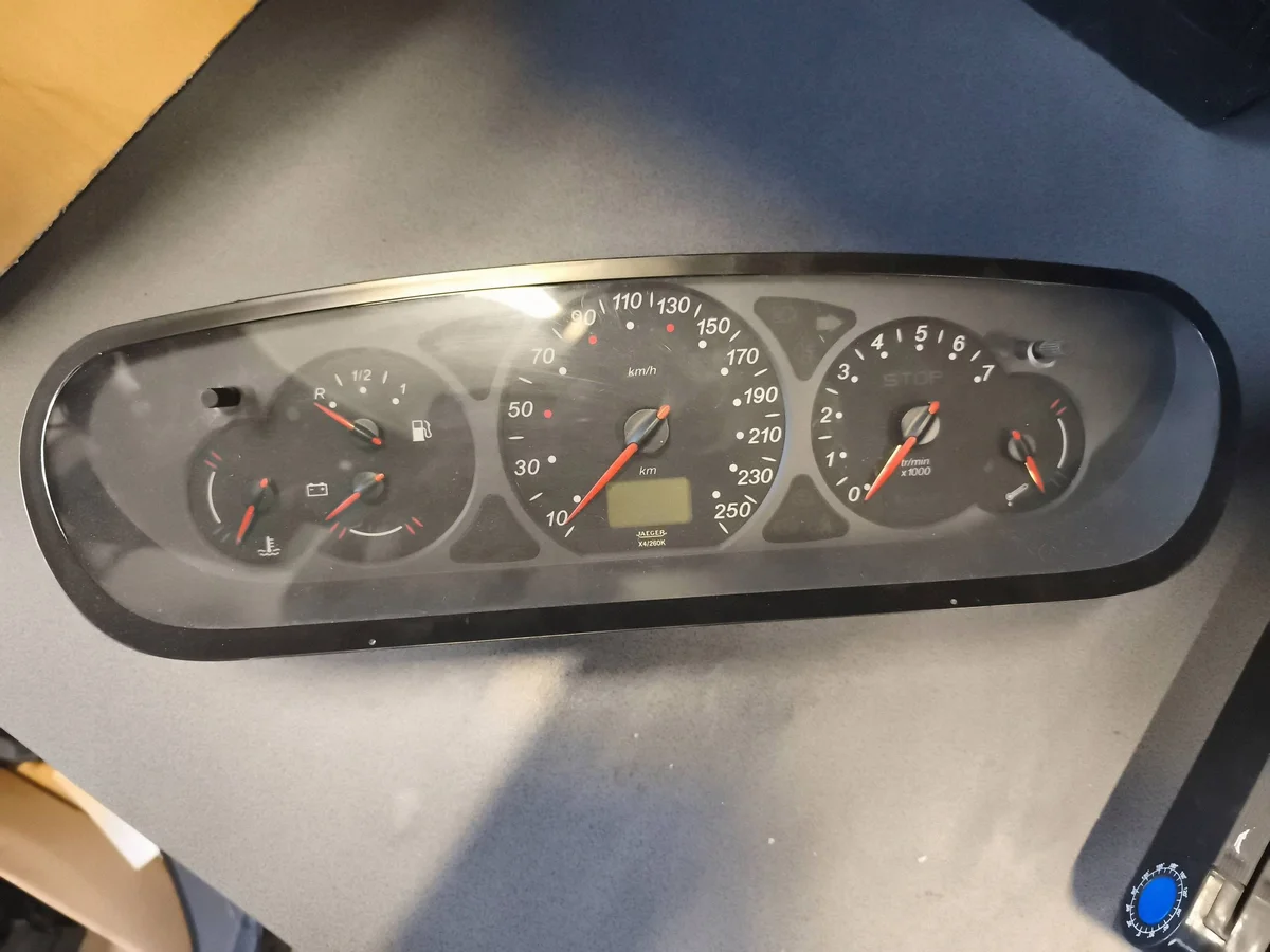 Mittaristo Citroen C5 2.0 16V 9635289280