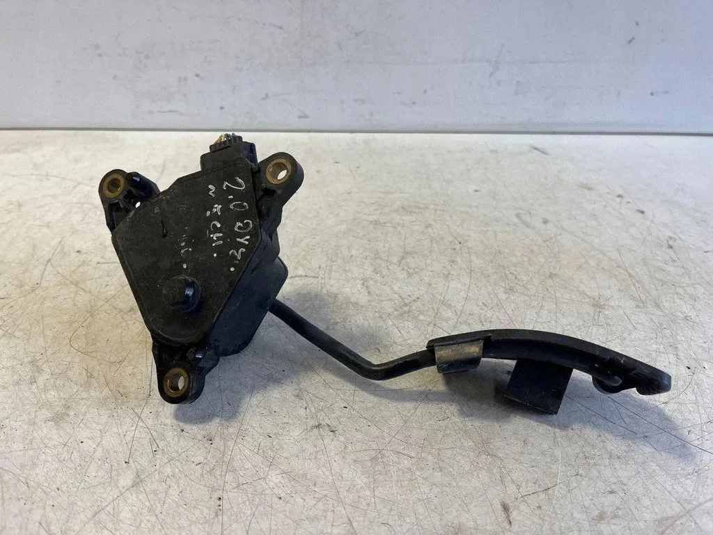Pedale acceleratore Nissan X-Trail T31 18002JG00A image 3
