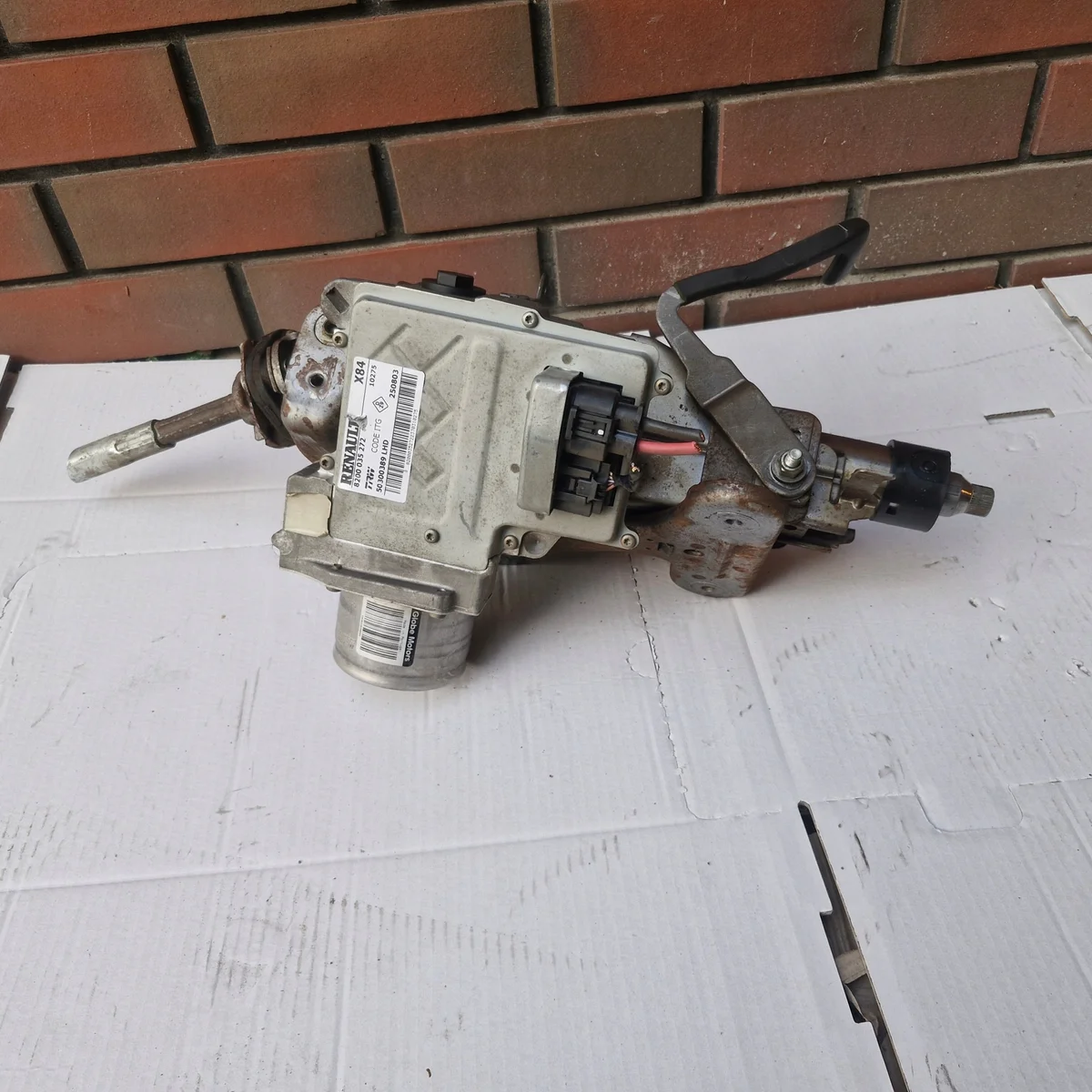 Ohjaustehostin RENAULT SCENIC II 121104