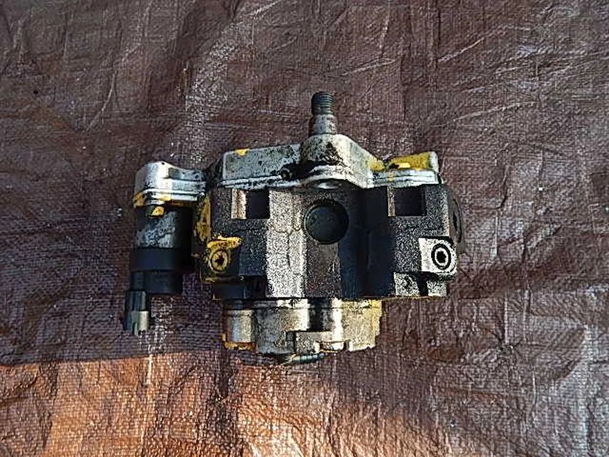 Polttoainepumppu Renault Laguna II 1.9 dCi 8200055072 image 5