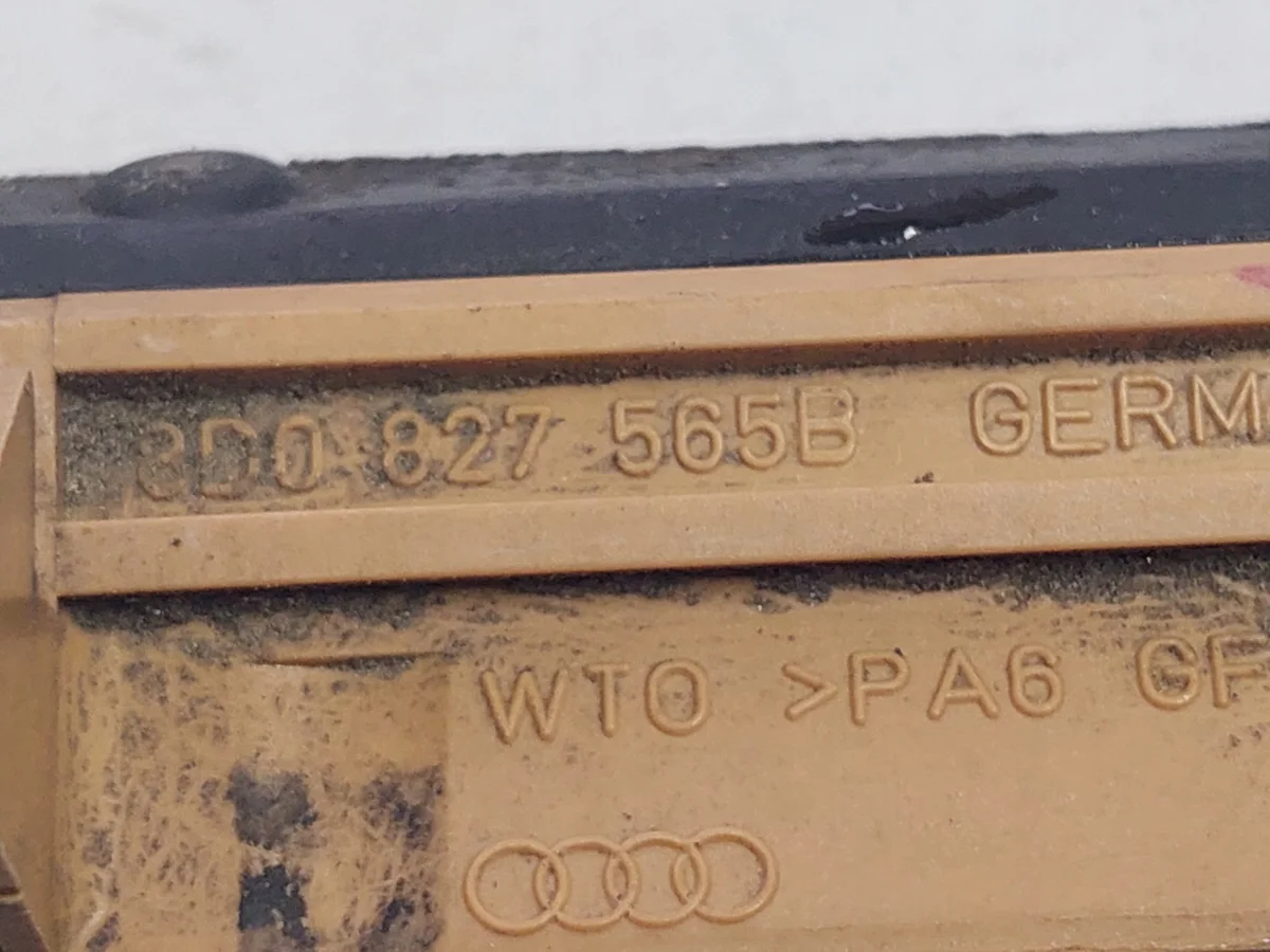Microinterruttore cofano Audi A4 B5 A3 8L 8D0827565B image 5