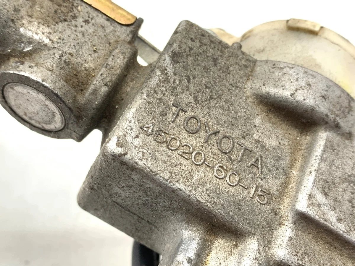 Toyota Land Cruiser Virtalukko 45020-60-15 image 3