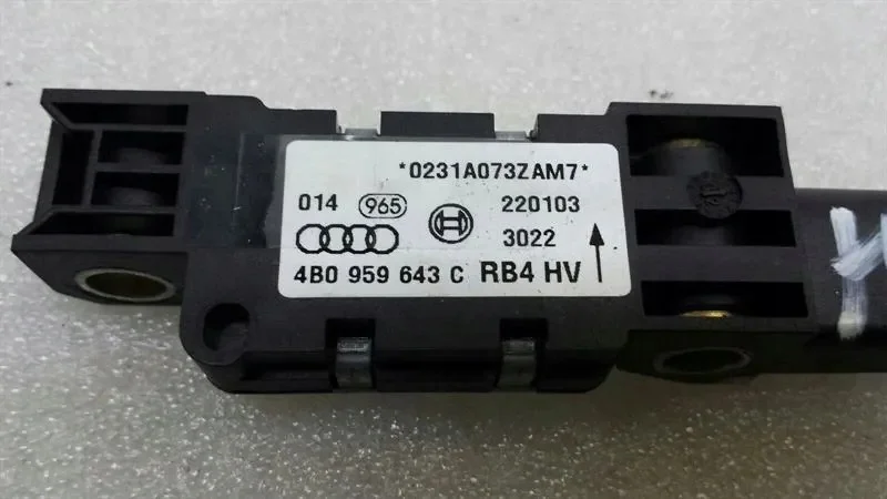 Capteur Audi A8 4B0959643C