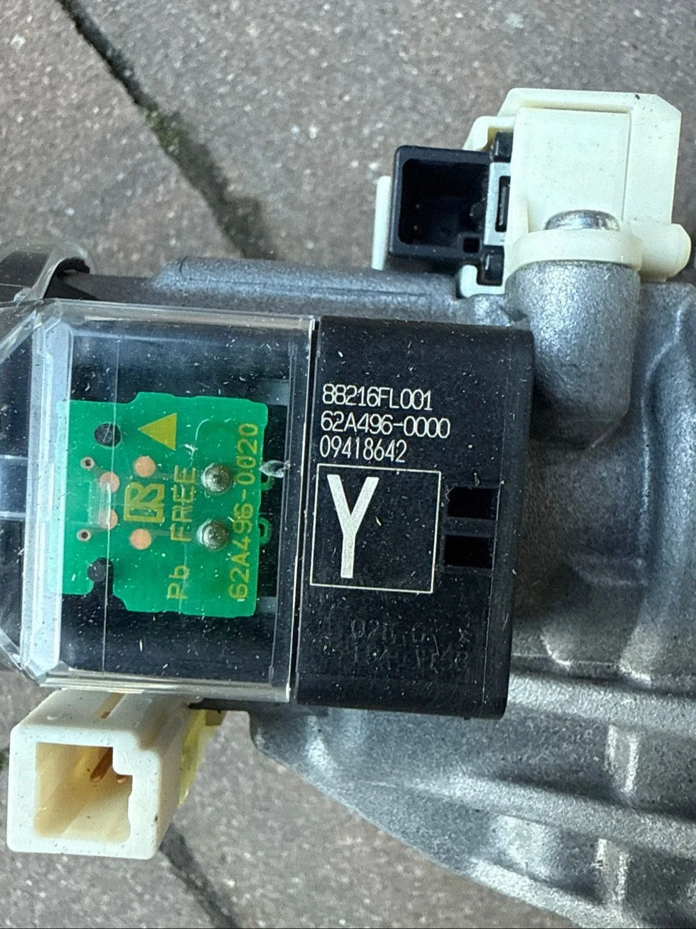 Tändningslås Subaru XV II 88216FL001 2019 thumbnail 8