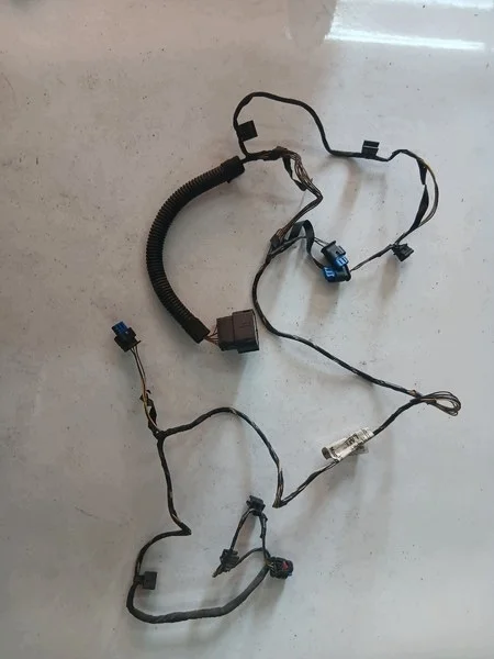 Bedradingsharnas PDC sensoren achter Opel Astra K 7042