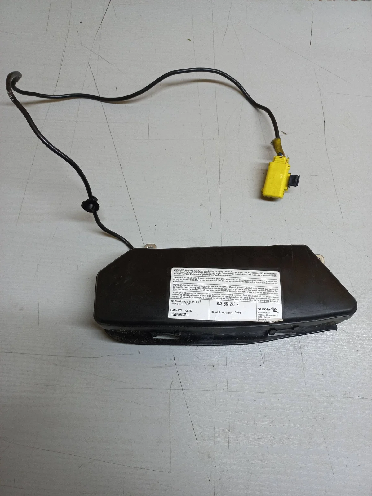 Poduszka silnika VW Caddy III 6Q3880242B