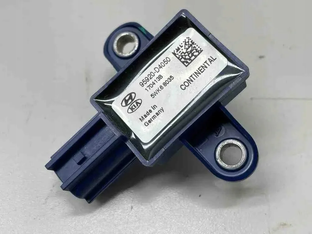 Sensor de Impacto Kia Optima 5WK68035