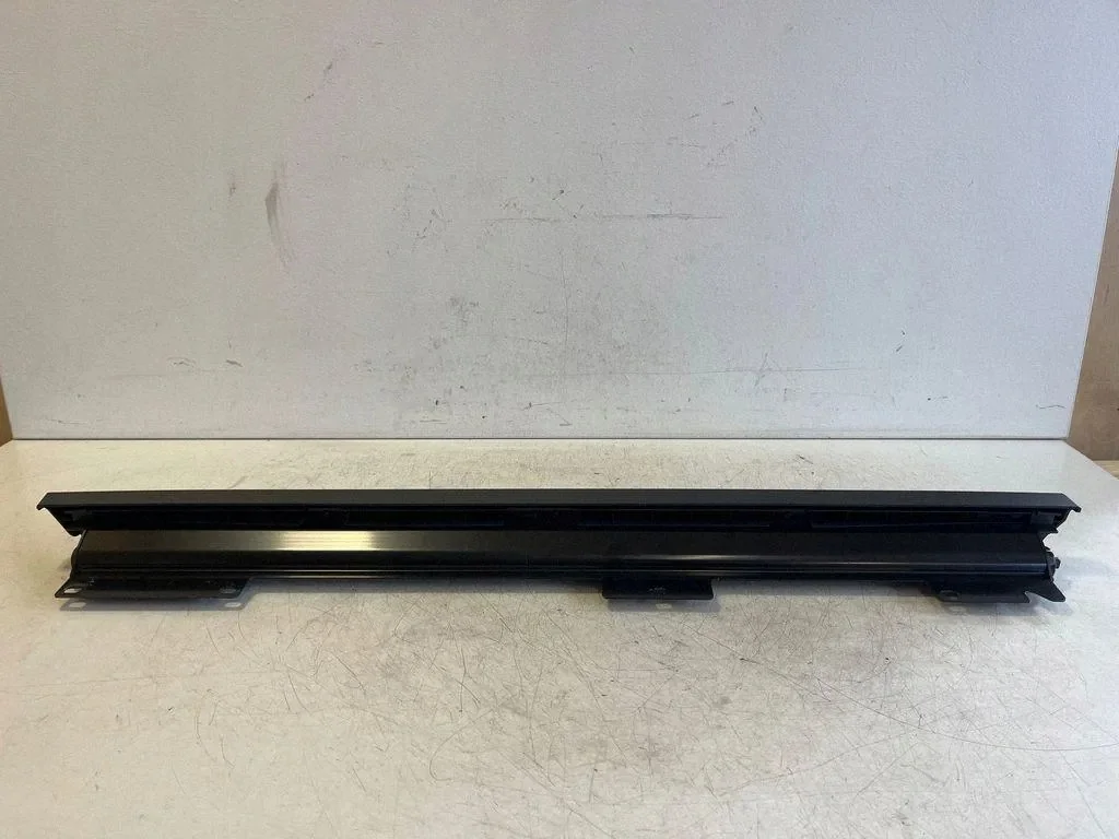 Audi Q7 (4M) 4M0861334B Tapa maletero image 3