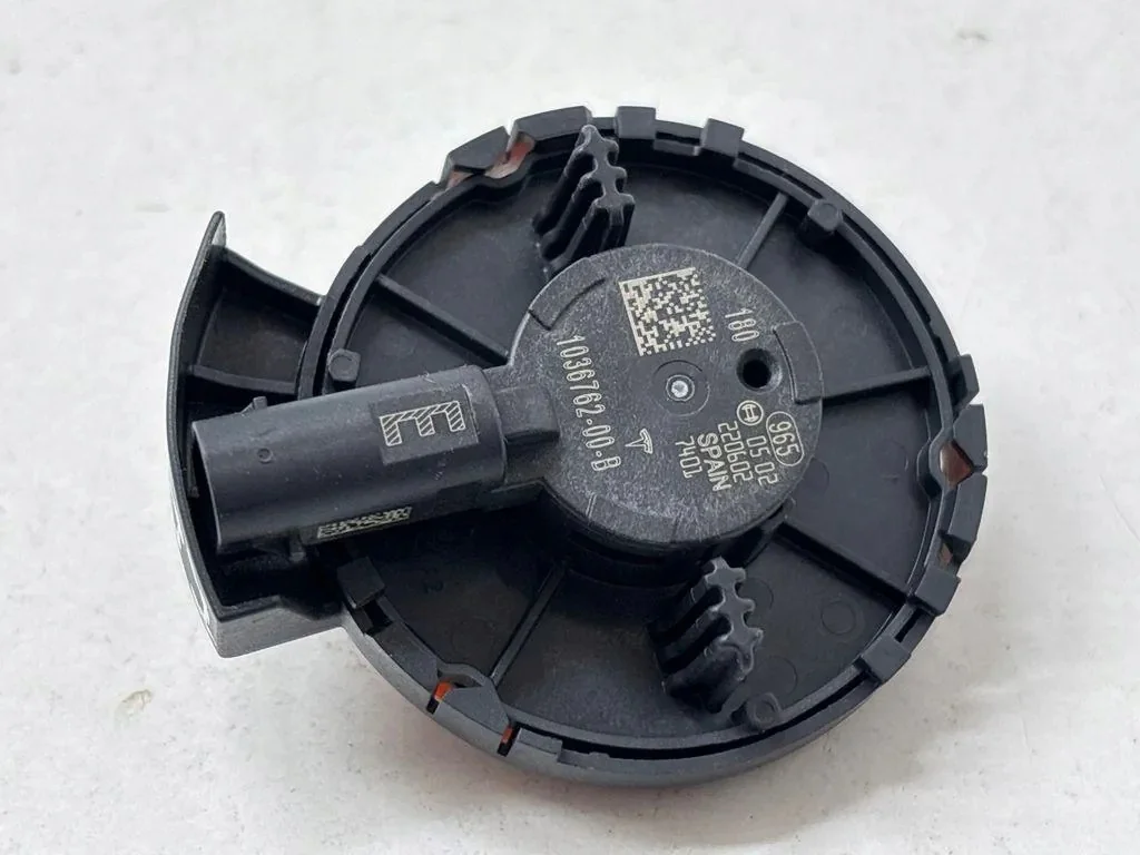 Tesla Model 3 Highland Airbag Sensor 103676200B