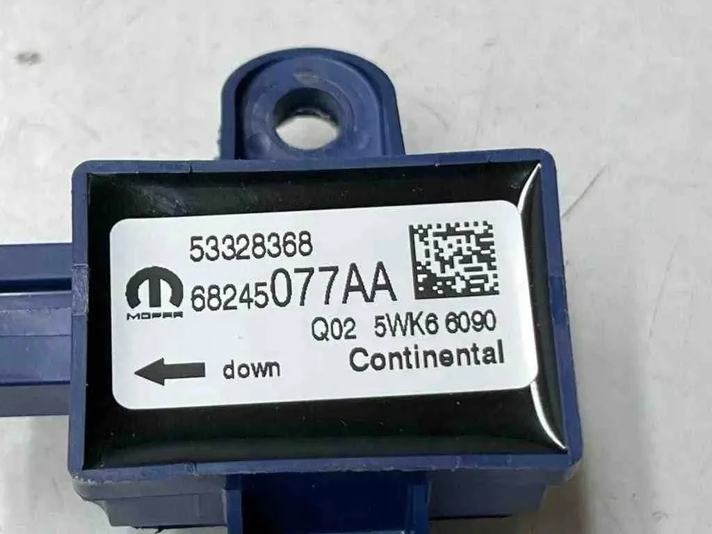 Chrysler Pacifica Sensor 68245077AA image 3