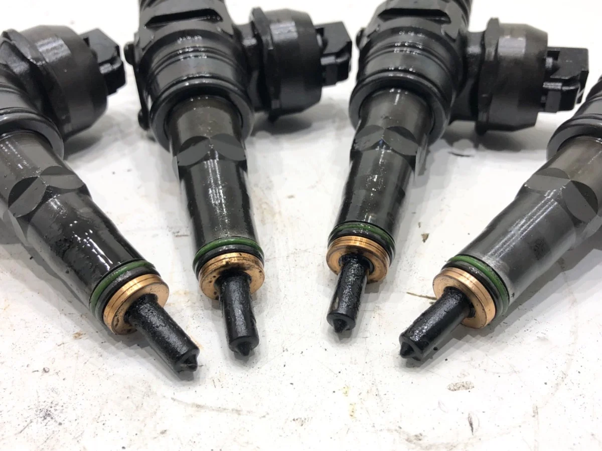 Ruiskutussuuttimet VW Passat B5 FL 1.9 TDI 0414720214