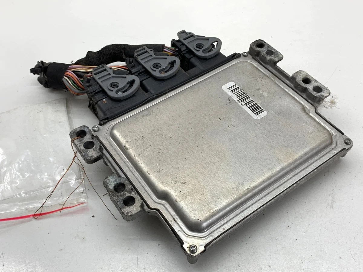 Motorcomputer Renault Megane III 1.5 dCi 237100120R