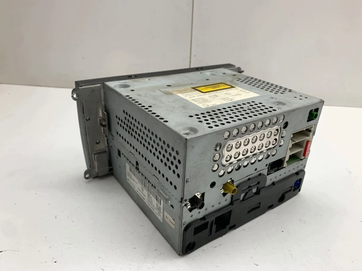 Porsche Cayenne Stereo 7L5035191F
