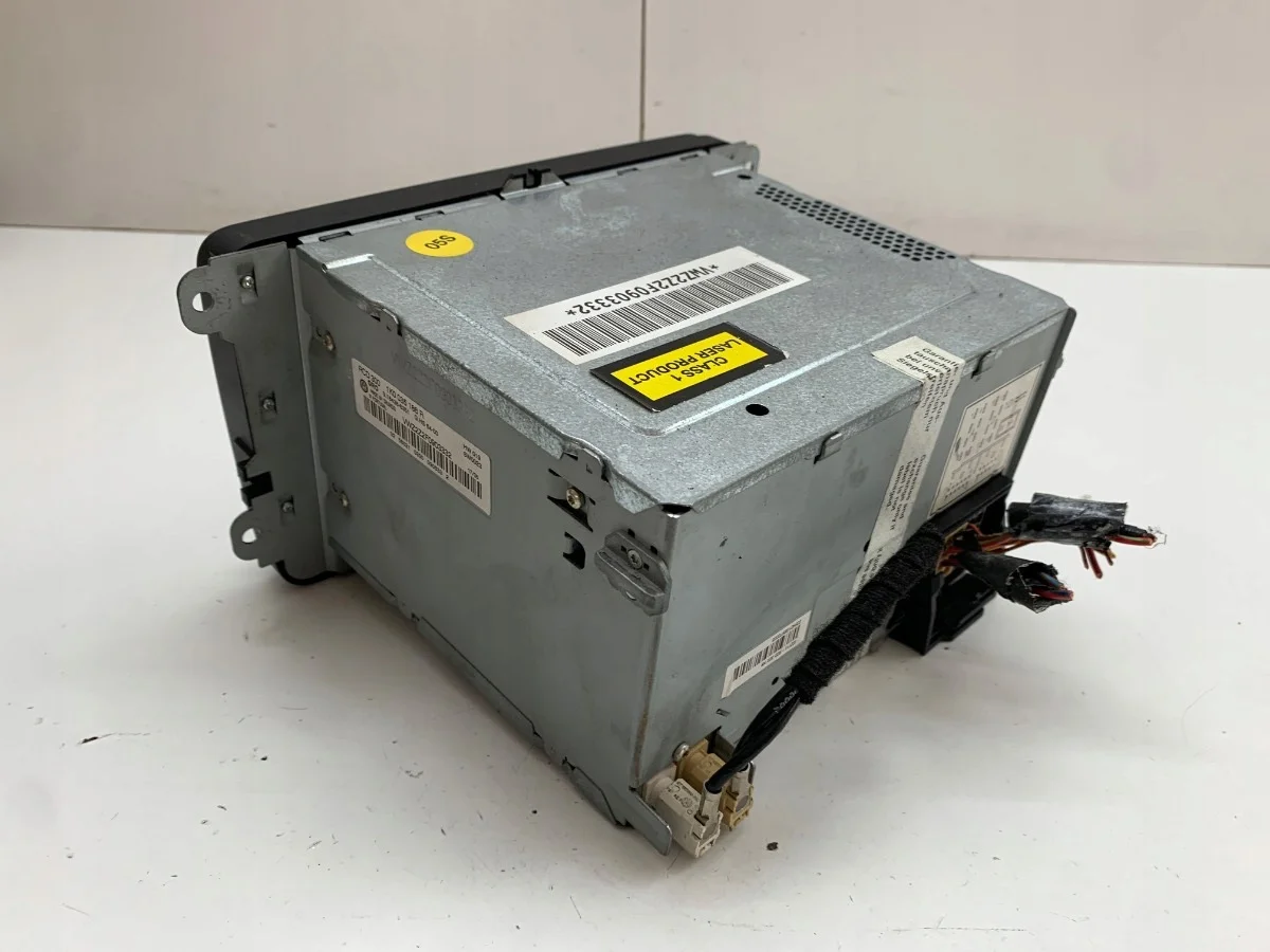 Radio VW Passat B6 1K0035186R 05-10 Multimedia