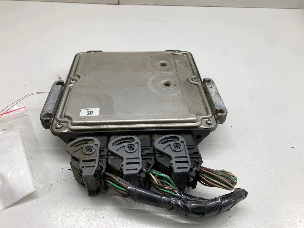 Motorcomputer Renault Laguna III 0281014646 2.0 131PK
