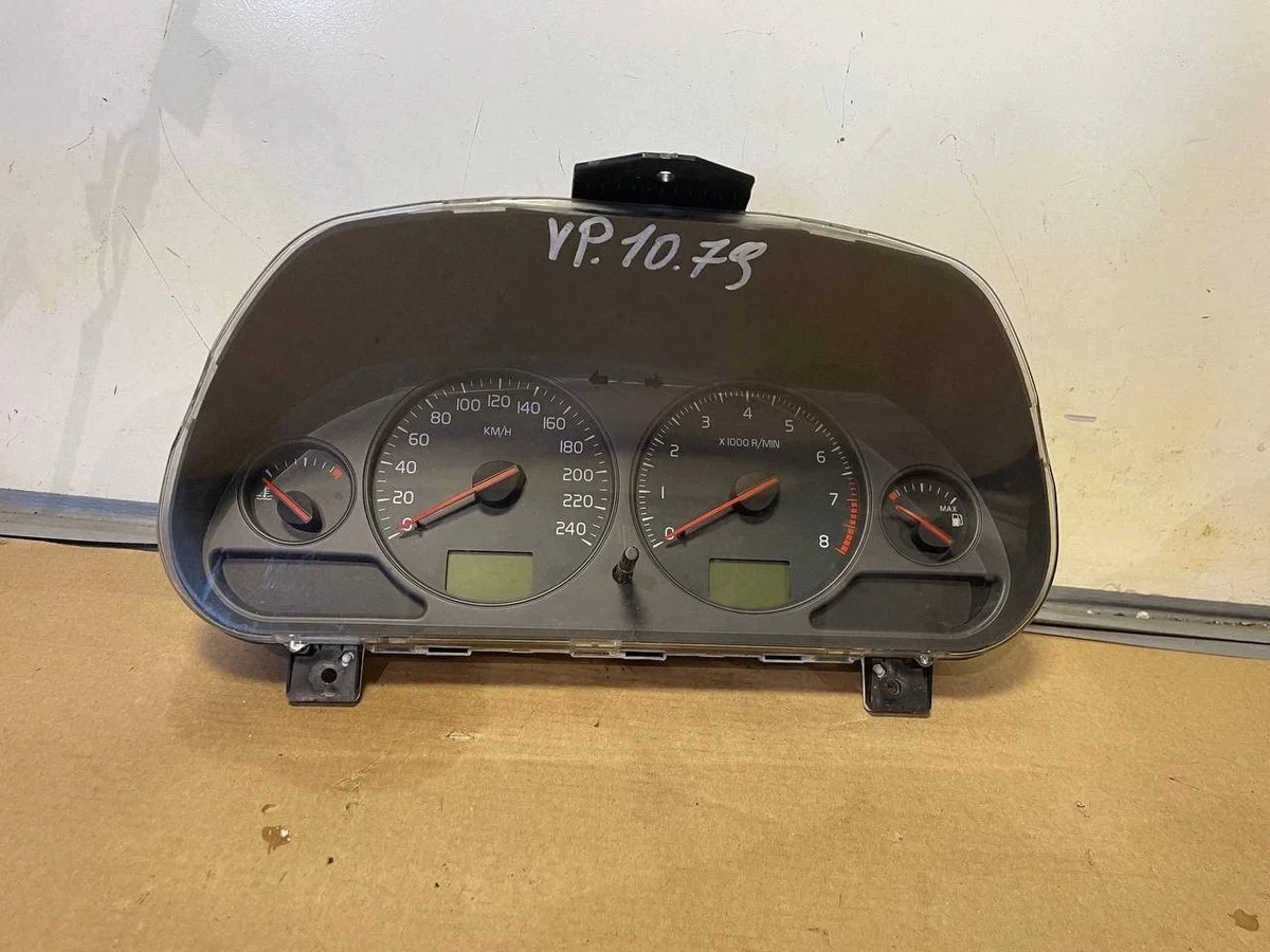 Compteur Volvo V40 S40 I 2.0 T DTV6118