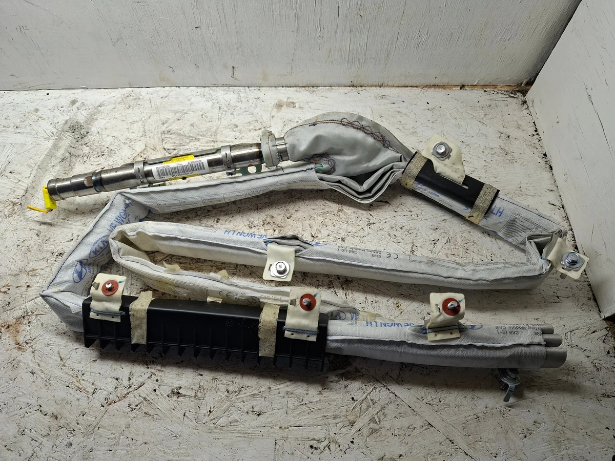 Hyundai I40 Kombi Luftvorhang links 850103Z000