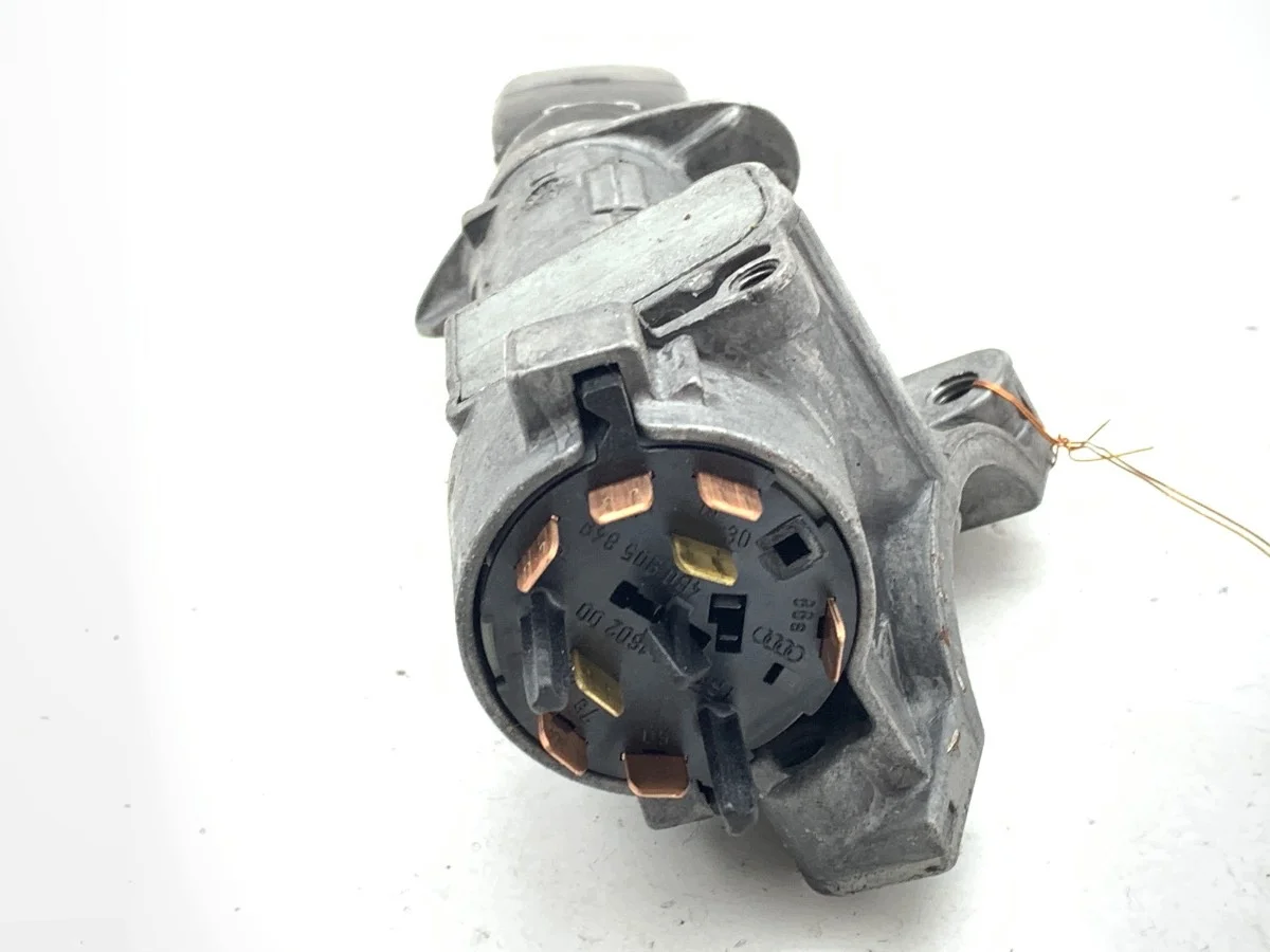 Virtalukko Audi A2 1.4 4B0905851C image 3
