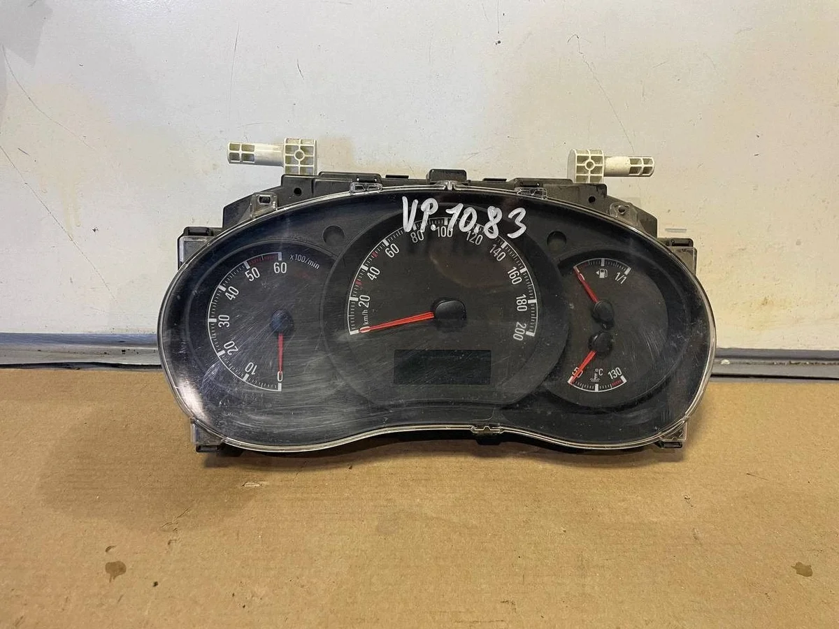 Cuadro de instrumentos Renault Master III DCI DTV6122
